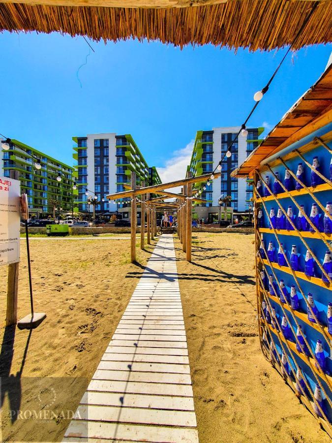 Coral Aparthotel Pool & Spa Mamaia Nord Navodari Exterior photo
